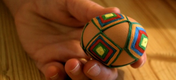 how to decorate easter eggs